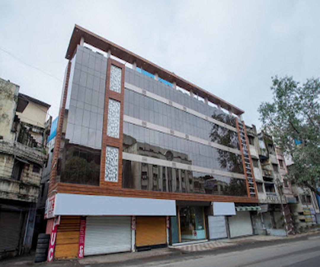 Cherrystay Kiran Inn Indore Zewnętrze zdjęcie
